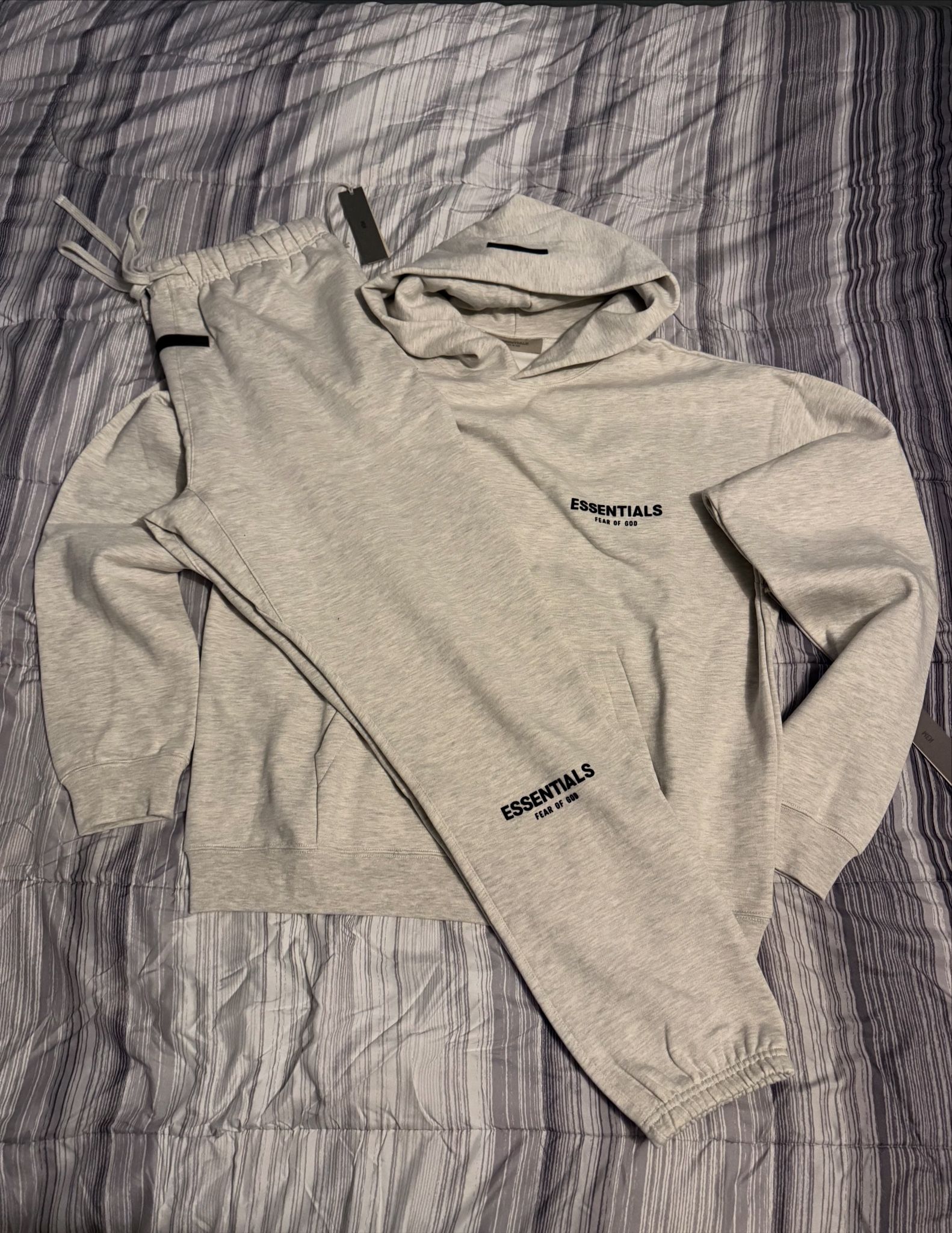 Light Oatmeal Essentials ✅📲