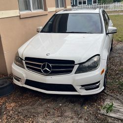 2014 Mercedes-Benz C-Class