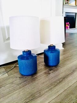 Two bed light lamps