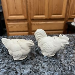 Vintage Ceramic White Rooster And Hen Salt And Pepper Shakers.  Preowned Missing Stoppers 
