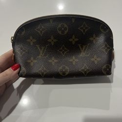 Authentic Louis Vuitton 