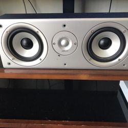 Polk Audio Surround sound speaker set
