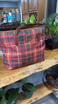 Bolsa. DONEY  Y BOURKEY