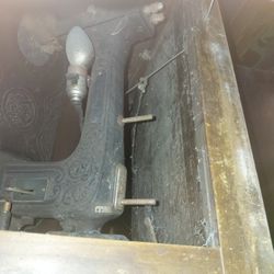 Antique Sewing Machine 