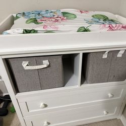 Changing Table Dresser 