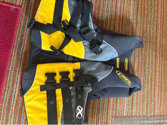 Life jacket