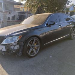 Parts Only 2008 Lexus LS 460