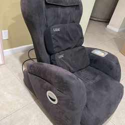 MAKE OFFER - Human Touch Massage Chair W / Recliner FOUR MODES and Many Programs
