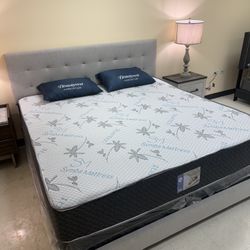 Brand New King Bed Frame With Mattress And Box Spring🚚