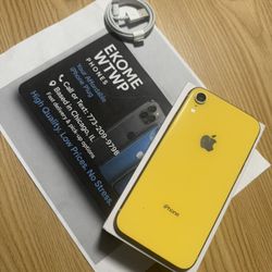iPhone XR 64gb Factory Unlocked 9/10
