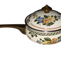  Villeroy & Boch "Alt Amsterdam" 6” enamelware saucepan