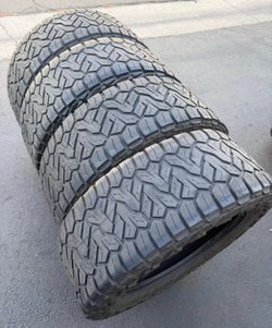 37x12.50r20 Nitto I'm selling this set of tires with 80% life left on all 4