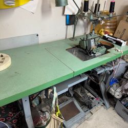Industrial Sewing machine