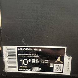 Jordan 1 Mid