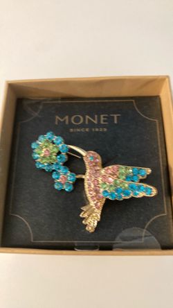 Monet hummingbird brooch