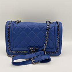 BADGLEY MISCHKA BLUE QUILTED CROSSBODY BAG WITH CHAIN