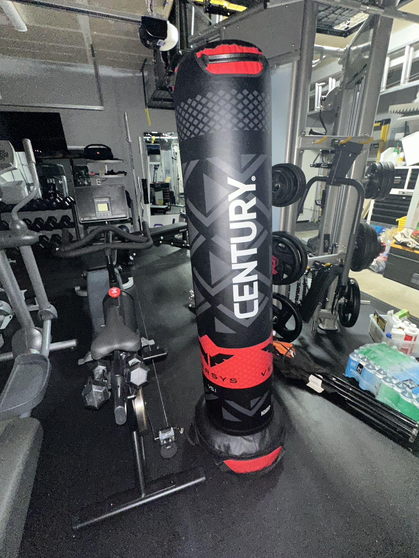 Century Versys ( Adult Punching Bag ) for Sale in Oakley, CA - OfferUp