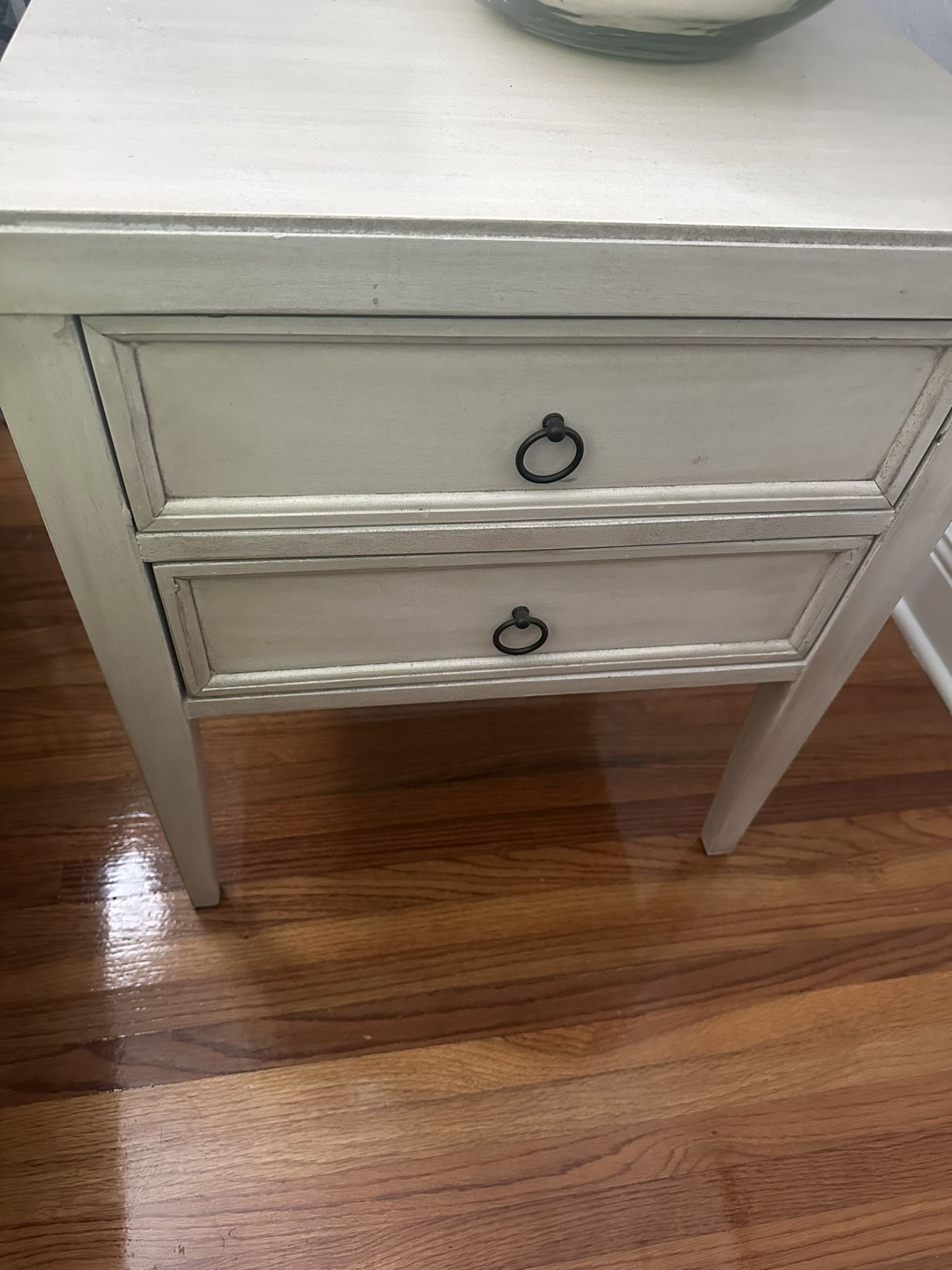 2 end tables