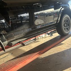 Steps OEM 4Runner Tacoma