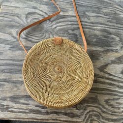 Round Rattan Shoulder Bag