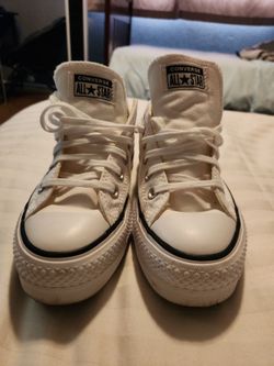 Converse all star like new!!