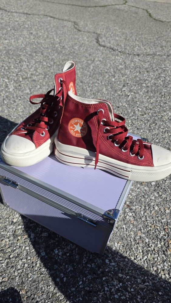 Converse Red SNEAKERS