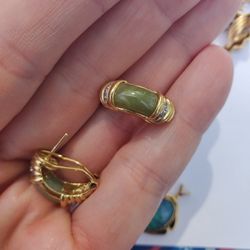 14k Gold Jade Earrings.