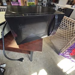 Amazon Alexa Small Microwave 