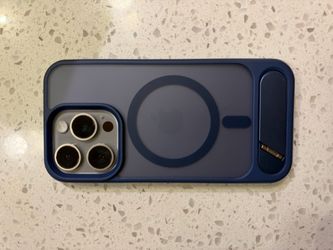 iPhone 15 Pro Magnetic Case with Built-in Kickstand – Navy Blue