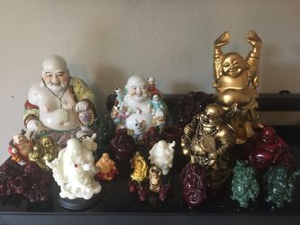 Buddha Statues Collection (32 Pieces Really Good Condition,no Scratch)