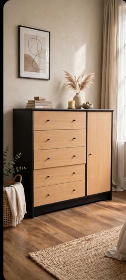 Dresser/Wardrobe