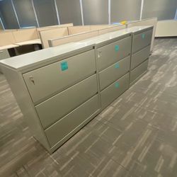 Steelcase Lateral Filing Cabinets 3 & 4 Drawers W/ Keys Like New 