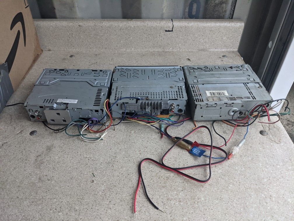 Three CD Player Head Units With Amplifier