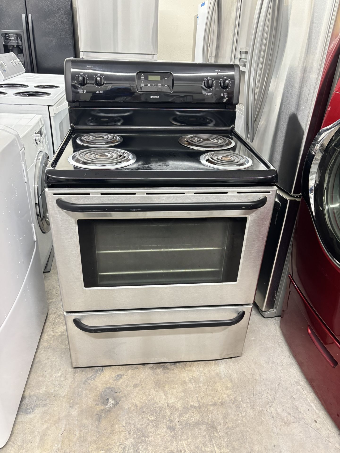 Kenmore Electric Range Works Great π