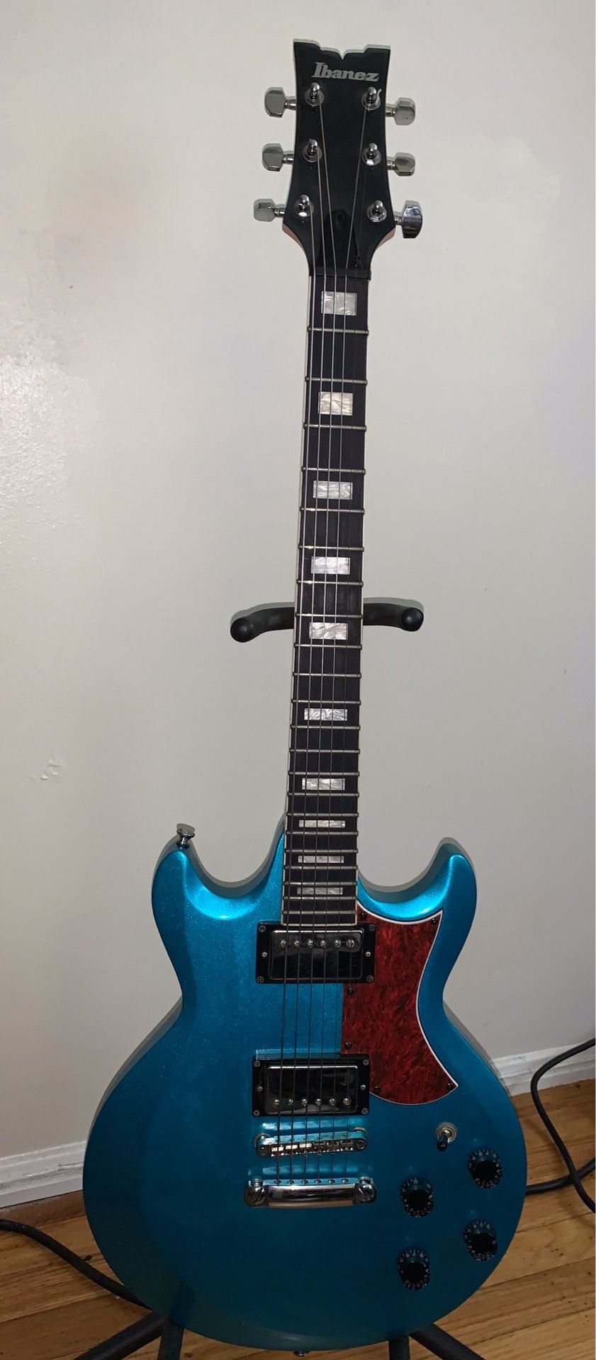 Ibanez AX120 Electric guitar - metallic blue