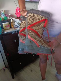 Coach boots