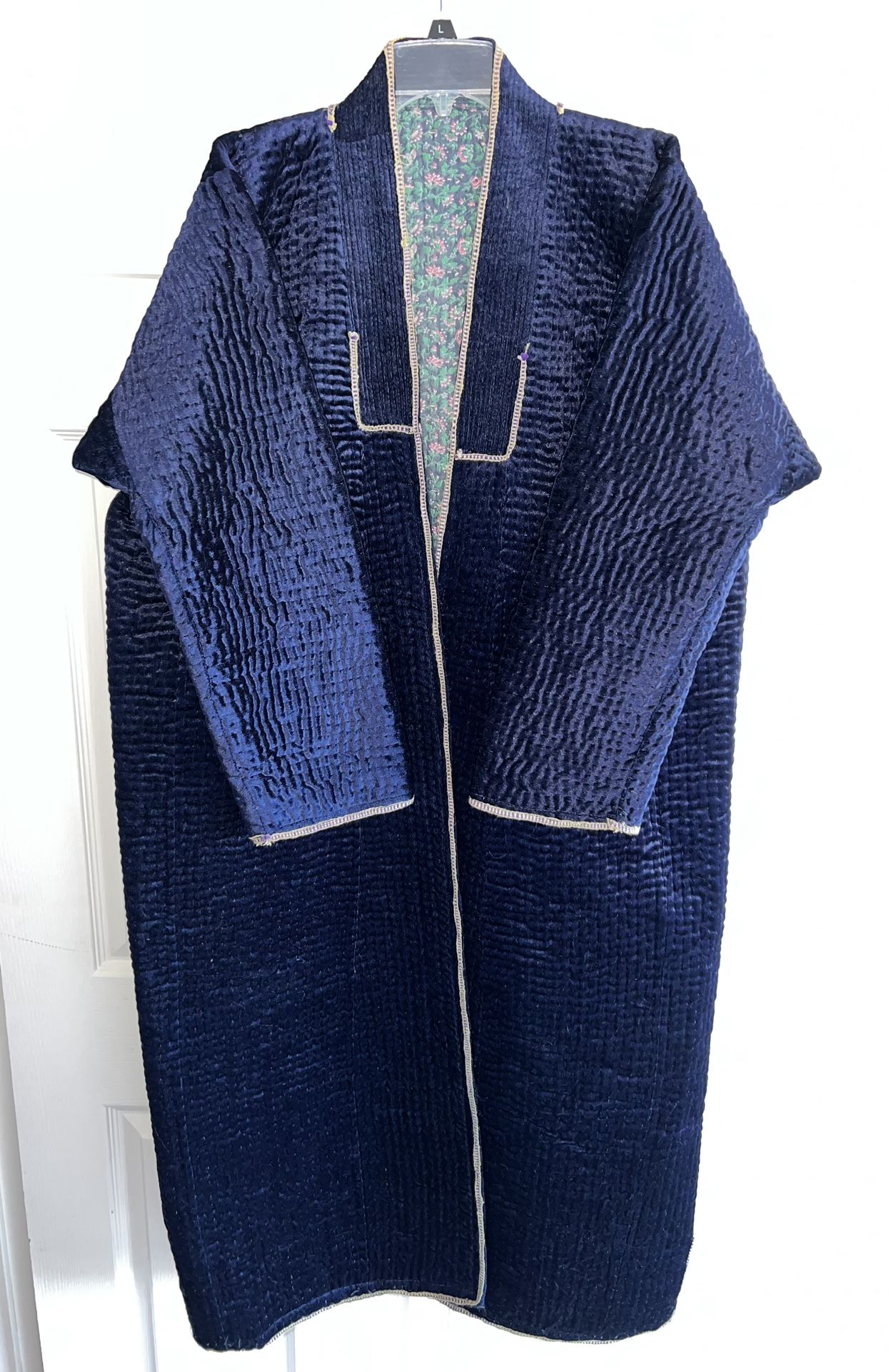 Brand New Uzbek Chapan (Traditional Coat) – Size L-XL