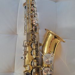 Yamaha Advantage (YAS-200ADII) Alto Saxophone