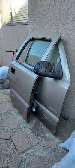 Passenger Side Doors For Tahoe Or Yukon