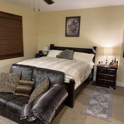 3 Pc Bedroom Set 300 