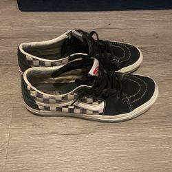 Old School Checkerboard Vans