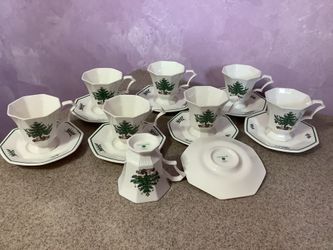Nikki Christmastime Coffee Cups And Plates