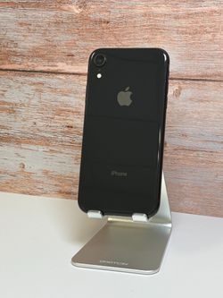 iPhone XR - Unlocked - 64GB - NoFace ID