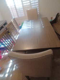 Formal Dining Set for 8 People
