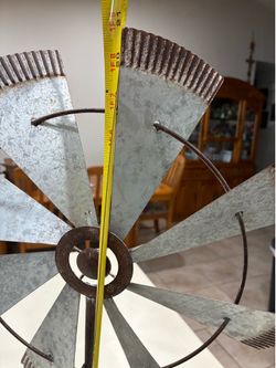 Fan decor
