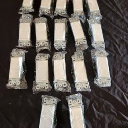 Lot of 17 Decora Single Pole Rocker Light Switches Brand New