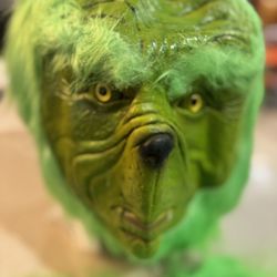 Grinch Mask And Gloves 🎅🏼