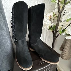 Boots “New” Genuine Suede Size 8