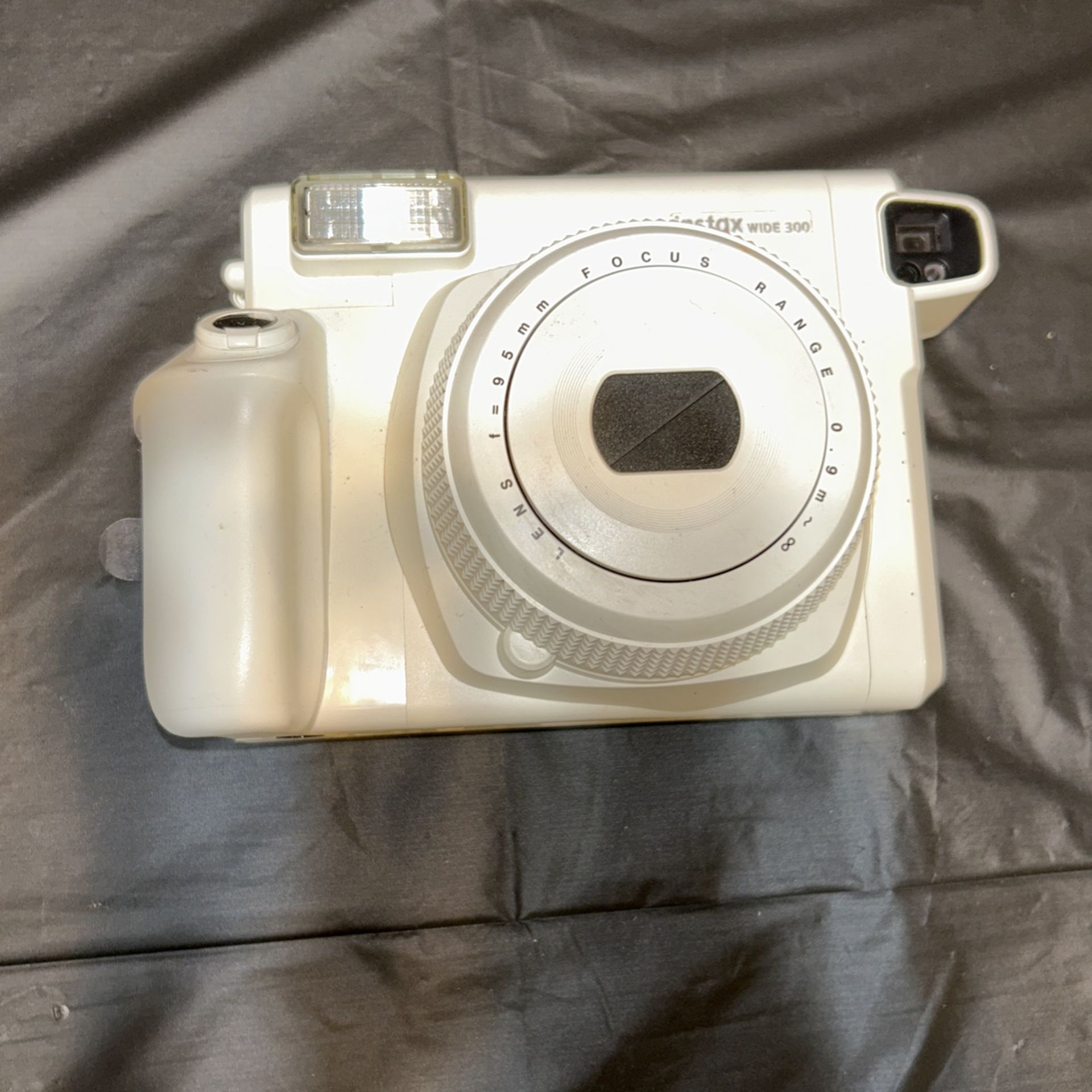 Fujifilm White Polaroid