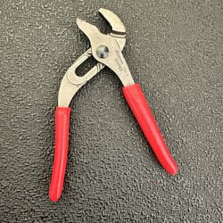 Snap-on 6 Inch Groove Joint Pliers